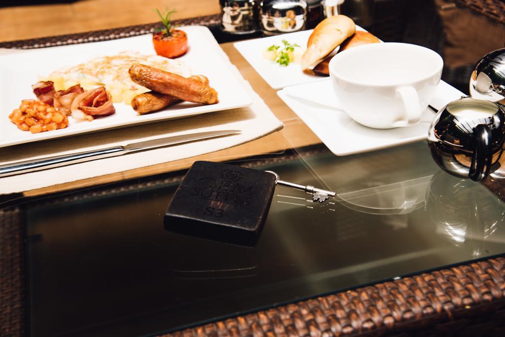 Gemsuites Serviced Apartments State House Nairobi Buitenkant foto