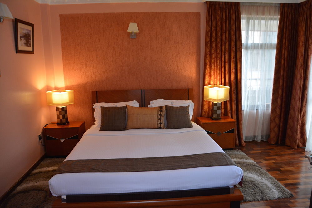 Gemsuites Serviced Apartments State House Nairobi Buitenkant foto